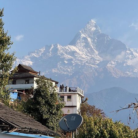 Es Deurali Resort Pokhara Zewnętrze zdjęcie