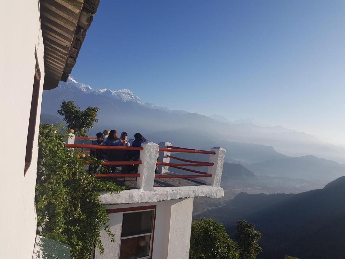 Es Deurali Resort Pokhara Zewnętrze zdjęcie