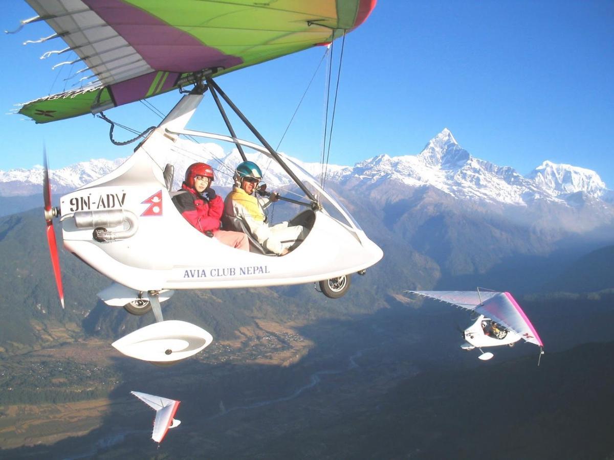 Es Deurali Resort Pokhara Zewnętrze zdjęcie