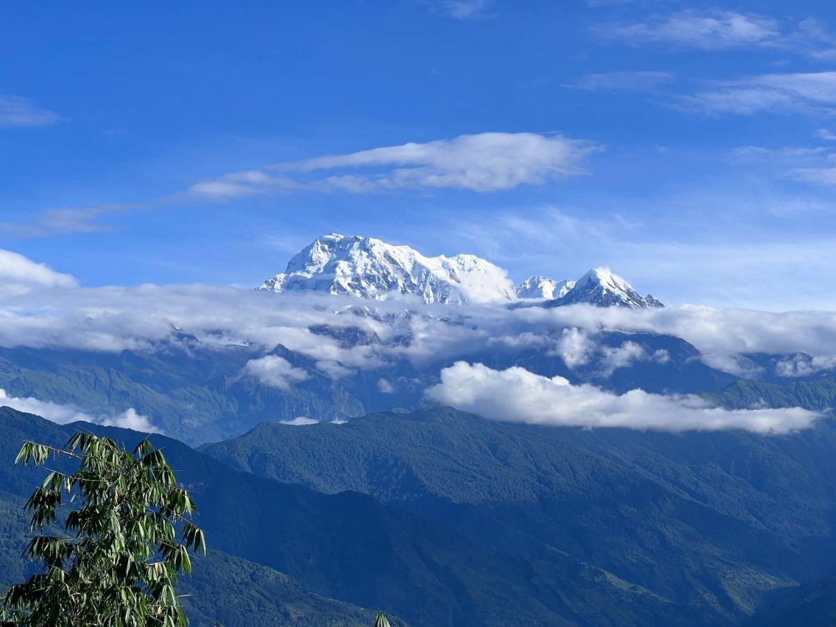 Es Deurali Resort Pokhara Zewnętrze zdjęcie