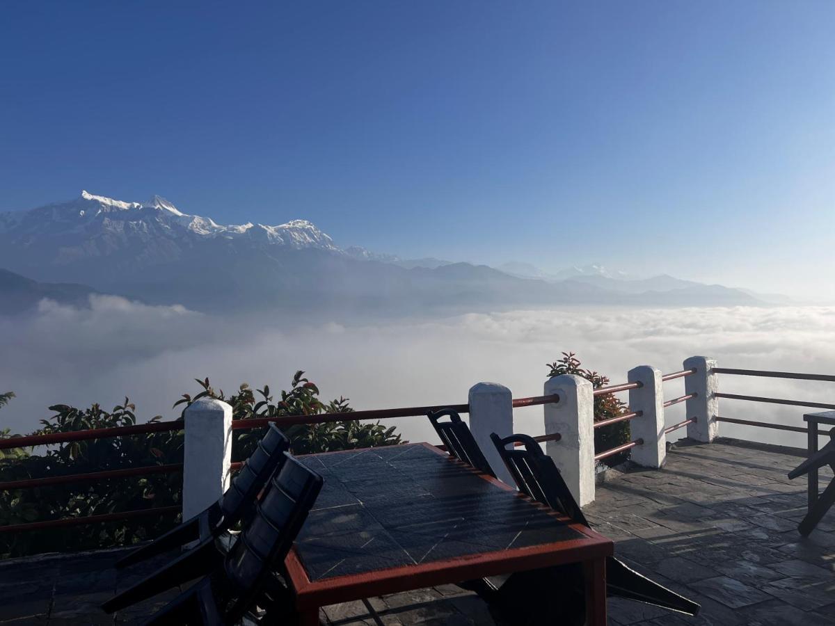Es Deurali Resort Pokhara Zewnętrze zdjęcie