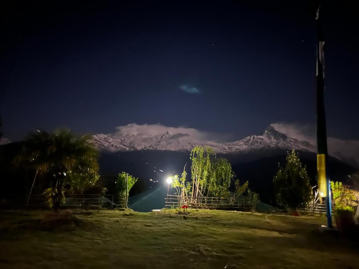 Es Deurali Resort Pokhara Zewnętrze zdjęcie