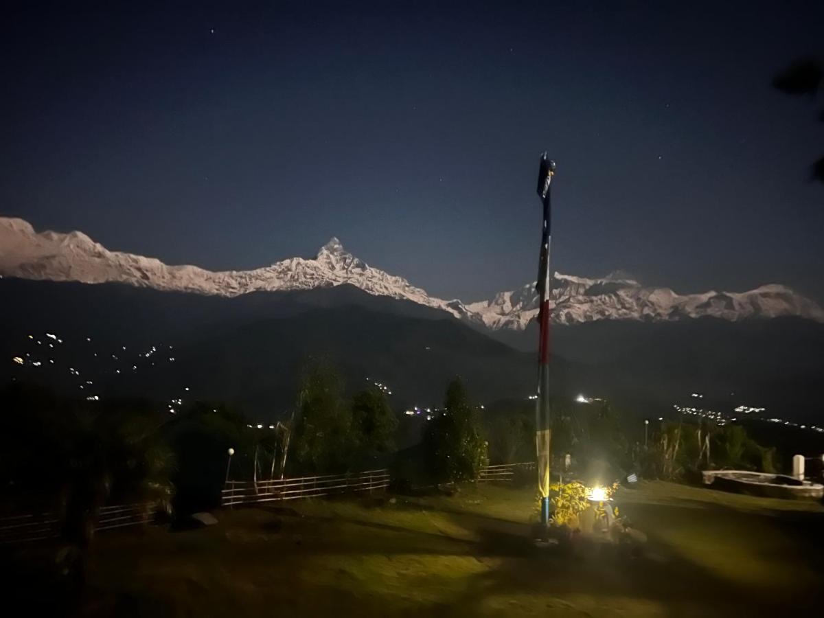 Es Deurali Resort Pokhara Zewnętrze zdjęcie
