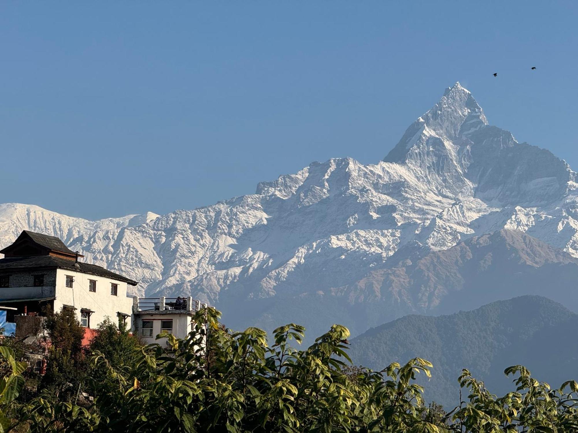 Es Deurali Resort Pokhara Zewnętrze zdjęcie